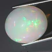 Ravishing 6.83ct snow white Welo Opal