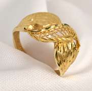 Reflective Modern 14k Gold Ring