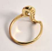 Gold Swirl Ring with Diamond