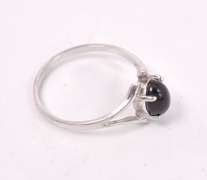Delicate Onyx Ring in White Gold