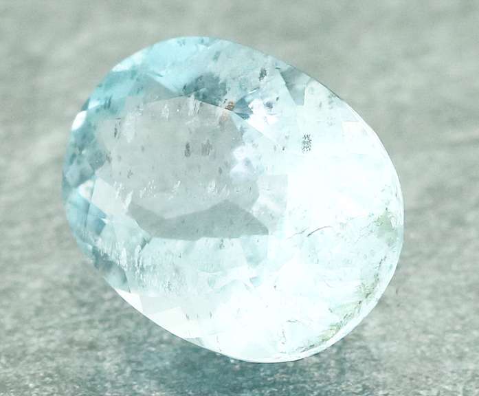 Gorgeous 4.32ct untreated sky blue Aquamarine