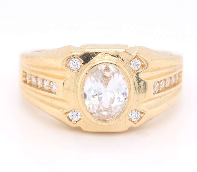 Men's Oval Shaped CZ Ring in Yellow Gold
