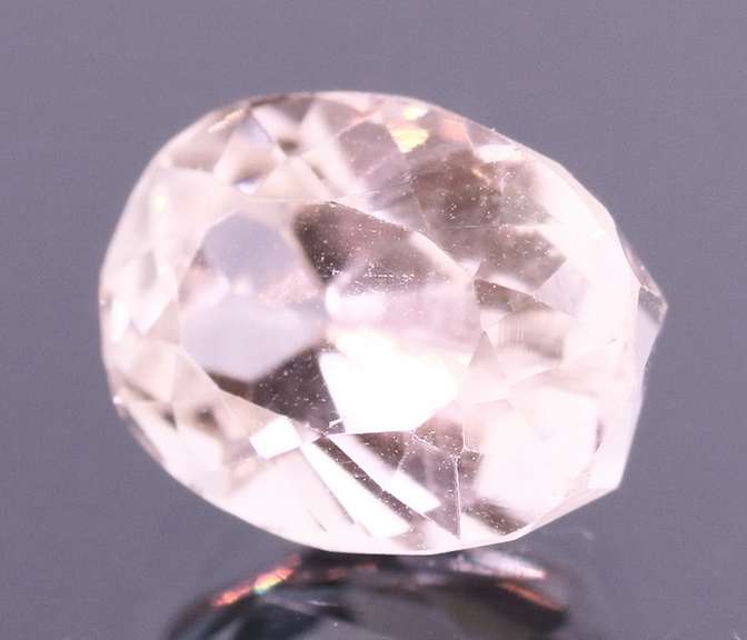 Superb 4.64ct high fire whisper pink Kunzite