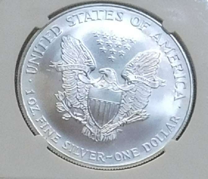 2001 Unc Silver Eagle NGC MS-69