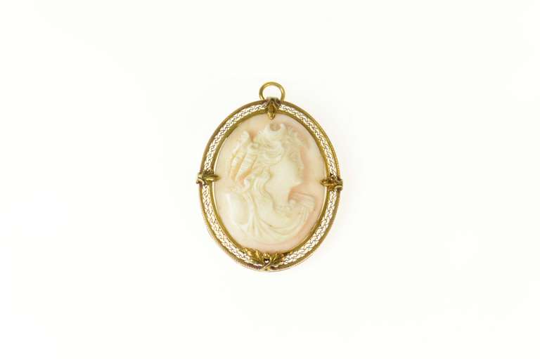 14K Yellow Gold Ornate Carved Shell Lady Cameo Statement Pendant