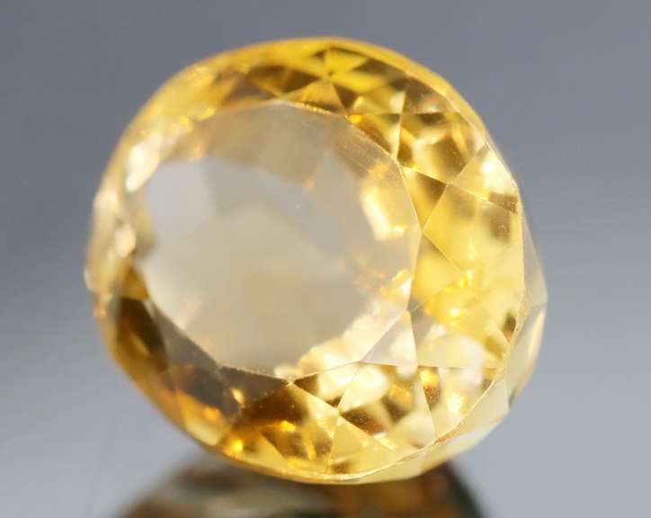 Vivid 7.97ct golden Citrine