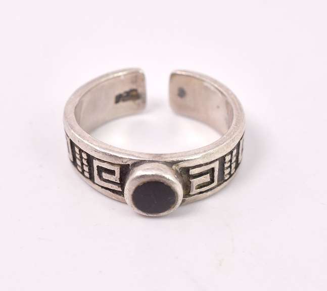 Dainty Onyx Ring in Sterling Silver