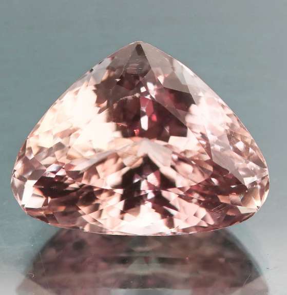 Wow! 27.59ct chantilly pink real Afgani Kunzite!