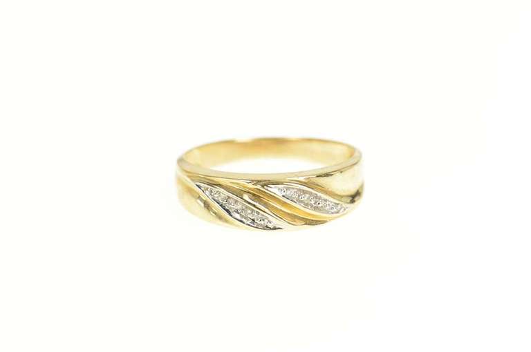 14K Yellow Gold Diamond Classic Men's Wedding Band Ring