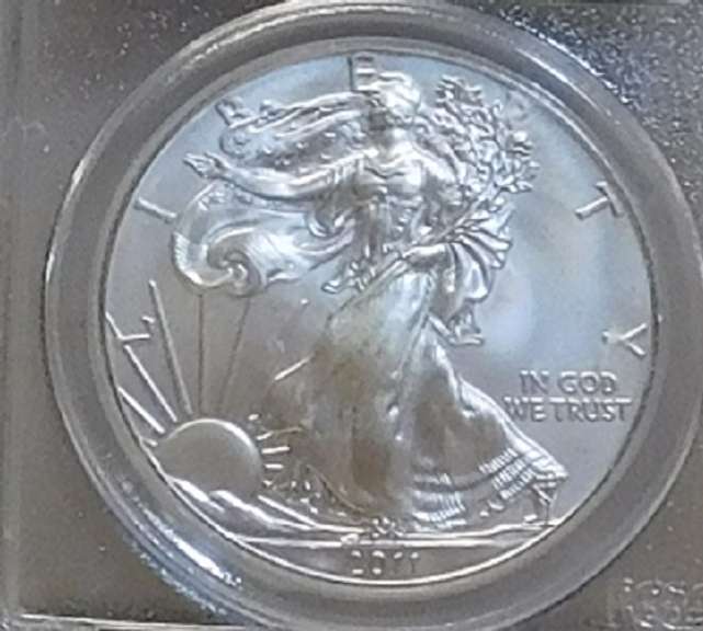 2011 Unc Silver Eagle PCGS MS-69