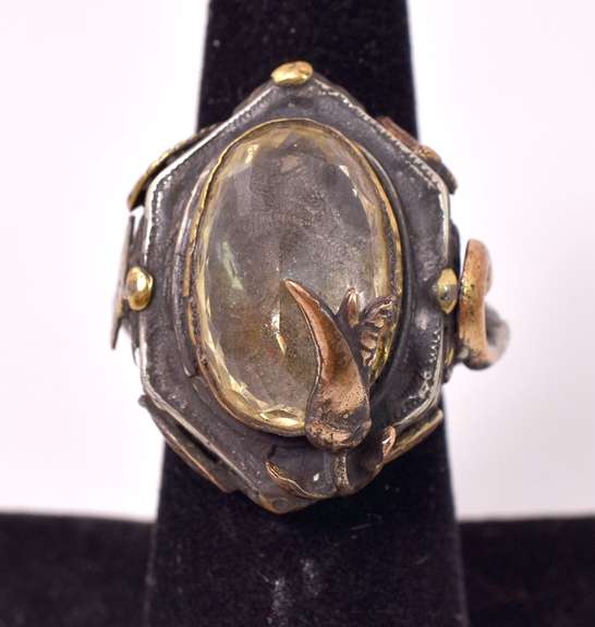 Lavish Approx. 8.10CTS Lemon Citrine Ring in Sterling Silver