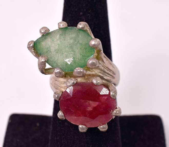 Elegant Vintage Ruby and Emerald Ring in Sterling Silver
