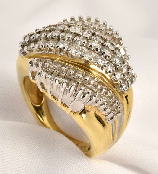 Showy Diamond Cluster Ring