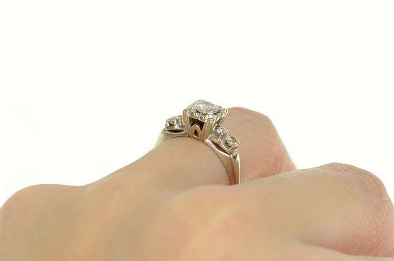 14K White Gold 0.61 Ctw 1940's Classic Diamond Engagement Ring