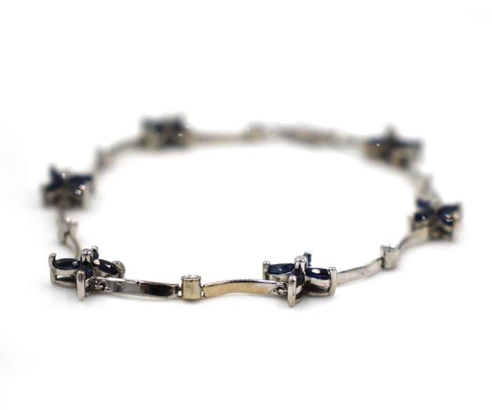 Elegant 2.12ctw Sapphire Flower and Diamond Bracelet in 14K