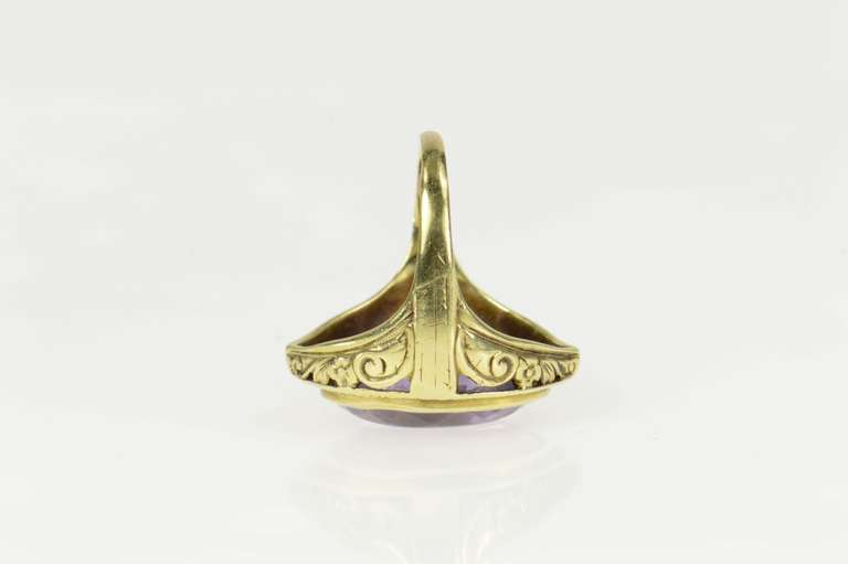 14K Yellow Gold Art Nouveau Amethyst Ornate Scroll Cocktail Ring
