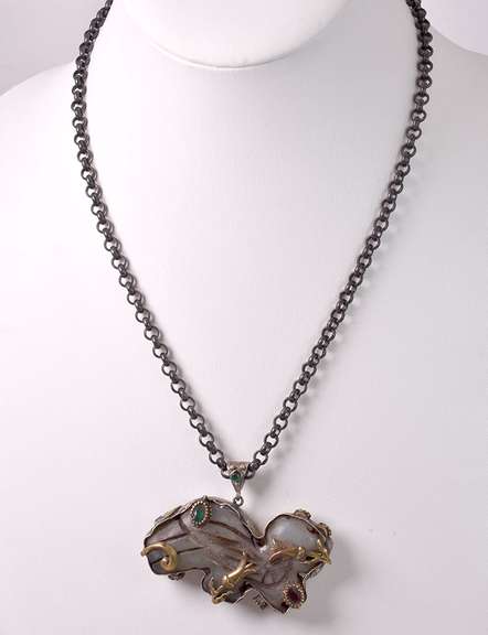 Vintage Embellished Jade Bird Pendant Necklace in Sterling Silver
