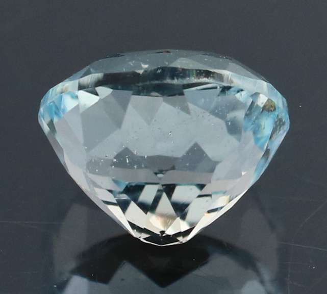 Ice blue! Unheated! 1.83ct Aquamarine