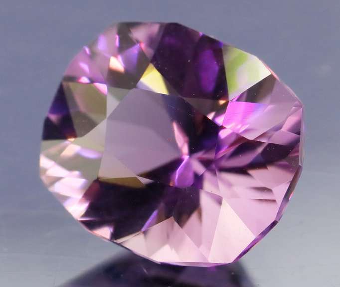 Pristine 5.90ct Portuguese cushion cut Bolivian Amethyst