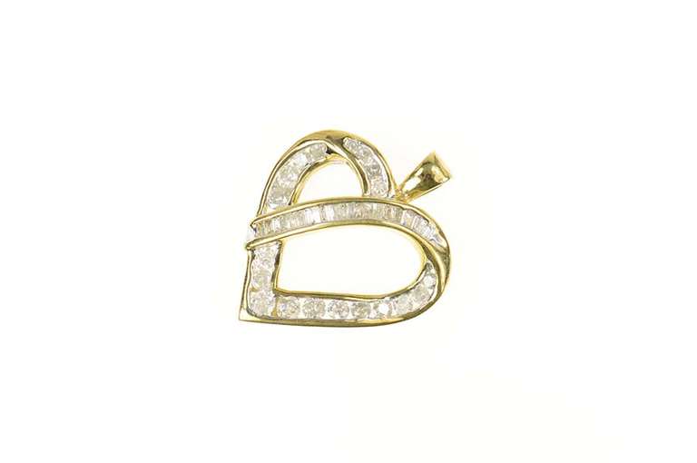 10K Yellow Gold 1.00 Ctw Baguette & Round Diamond Heart Pendant