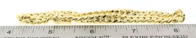 Trendy 10kt Yellow Gold Curb Bracelet