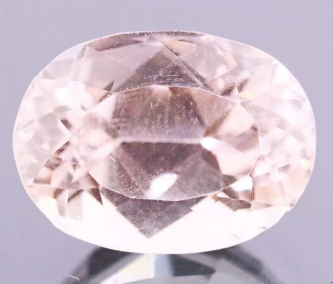 Glittering 13.57ct platinum pink Kunzite