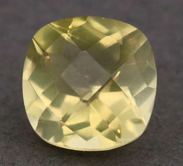 Stunning 3.81ct 10x10mm checker top Citrine