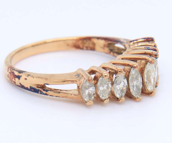 Wonderful 14kt YG Graduated Marquise Diamond Ring