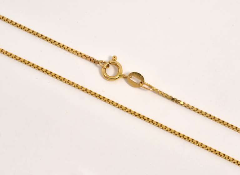 Useful Box Link Pendant Necklace