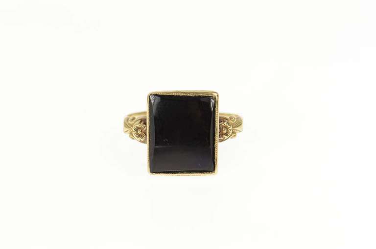 14K Yellow Gold Art Deco Black Onyx Squared Flower Accent Ring