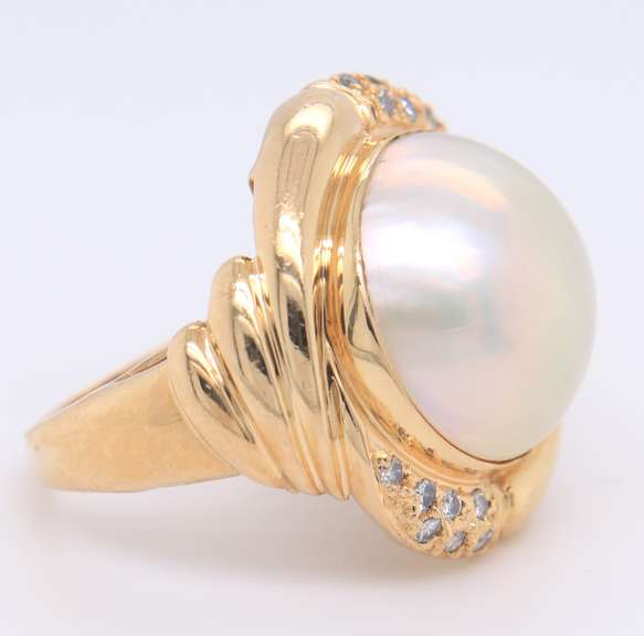 Fancy Yellow Gold Mabe Pearl and Diamond Ring
