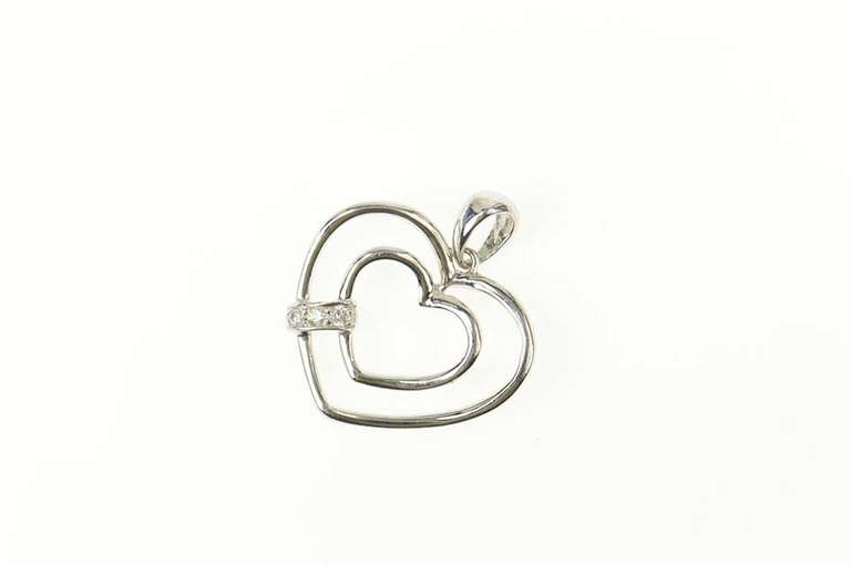 10K White Gold Diamond Classic Heart Love Symbol Pendant