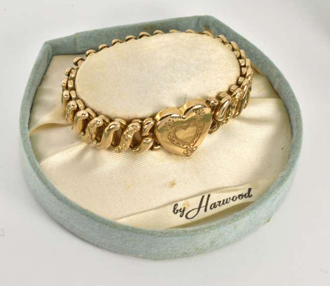 Vintage Sweetheart Gold Filled Bracelet
