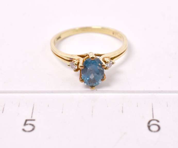 Fabulous Blue Gemstone Ring in 14K Yellow Gold