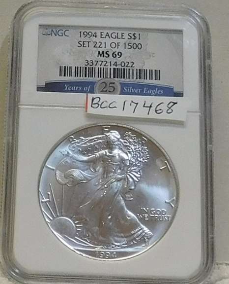 1994 Unc Silver Eagle NGC MS-69 scarce