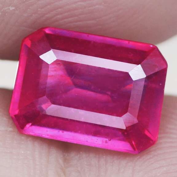 Amazing 2.94ct reddish pink emerald cut Ruby