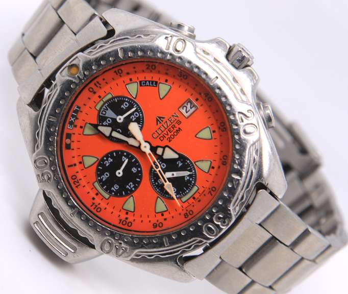 Citizen Diver's 200M Automatic Orange Dive Watch