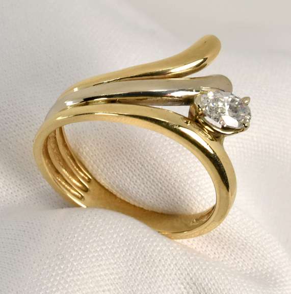 Stackable Pair of WG Diamond Bands