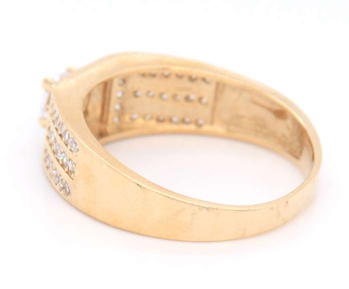 Gent's Yellow Gold Cubic Zirconia Ring
