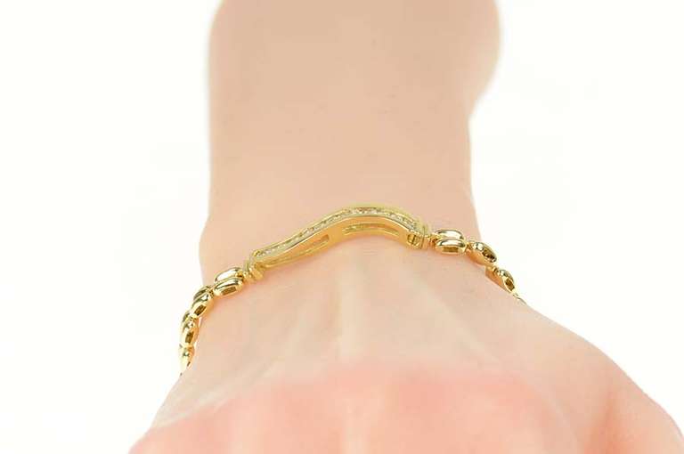 14K Yellow Gold 0.39 Ctw Diamond Wavy Bar Chain Link Bracelet
