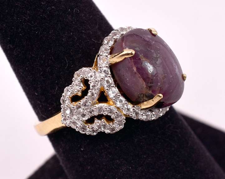 Sparkling 9.23CTS Cabochon-Cut Star Ruby and 1.07CTW White Sapphire Ring in Gold Plated Sterling Silver