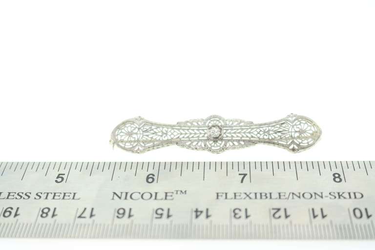 14 KT WHITE GOLD ANTIQUE ART DECO BROOCH