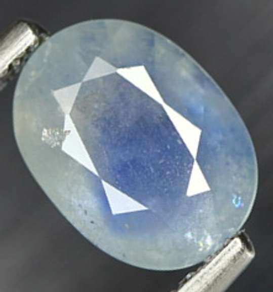 Summer sky 2.10ct Kanchanaburi Sapphire