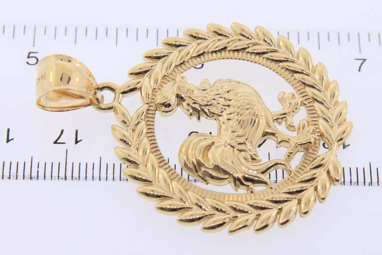 Charming Yellow Gold Rooster Pendant