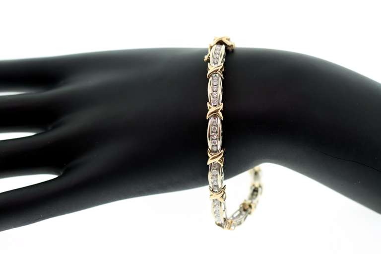 Ladies XOXO Diamond Bracelet