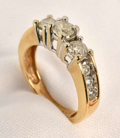 Popular Modern Style Diamond Ring