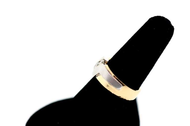 MENS WHITE AND YELLOW 14 KT DIAMOND BAND