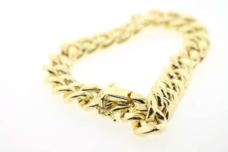 Ornate 10kt Yellow Gold Curb Chain Bracelet