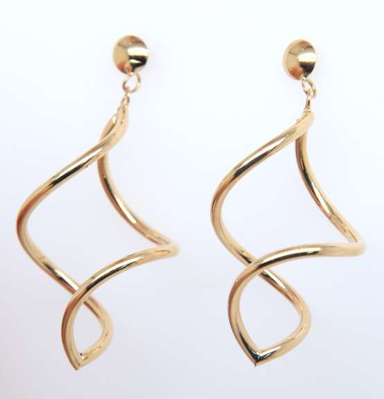 Beautiful Yellow Gold Twisted Dangle Earrings