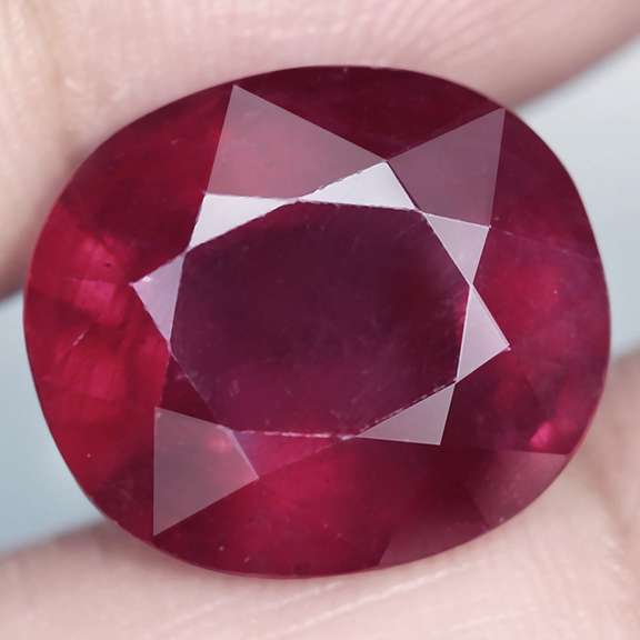 Sumptuous 14.11ct top blood red Ruby
